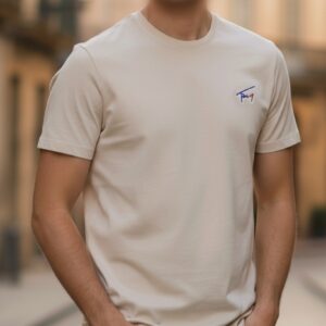 TOMMY HILFIGER T-SHIRT